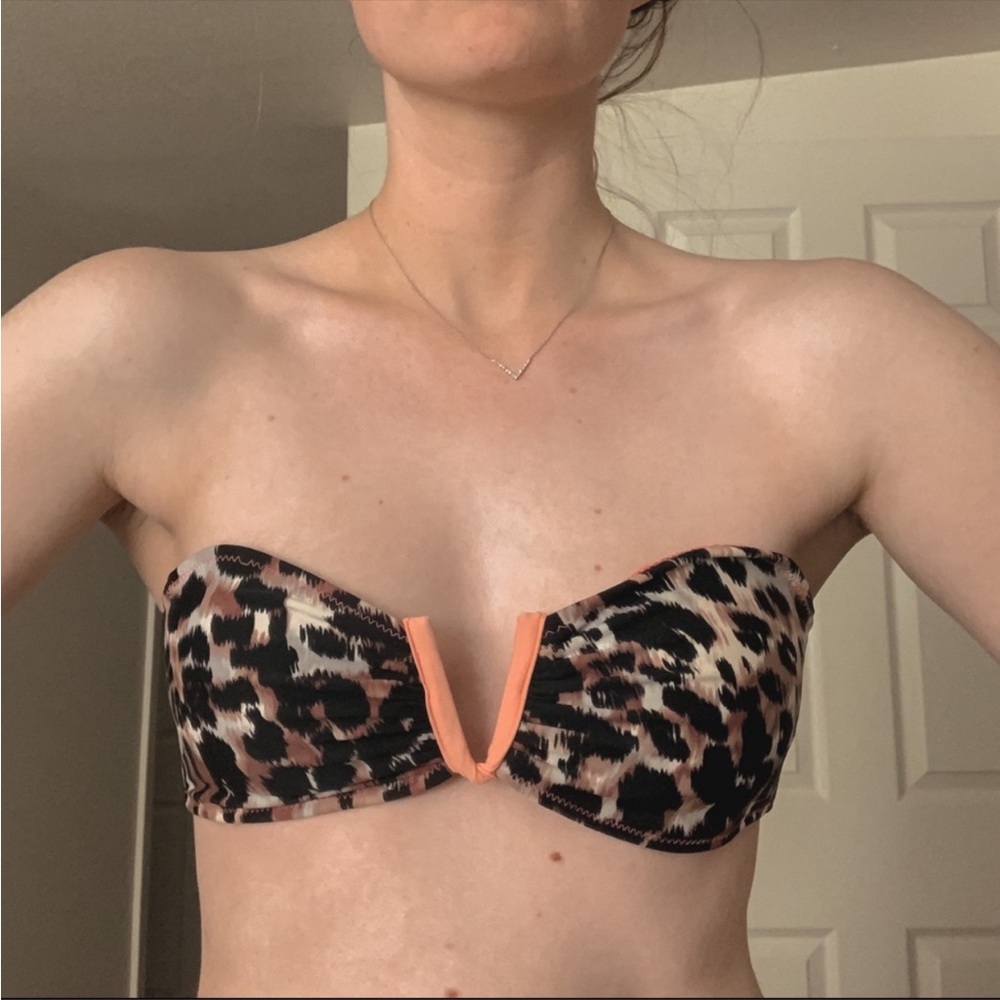 Target Deep V bandeau swim top